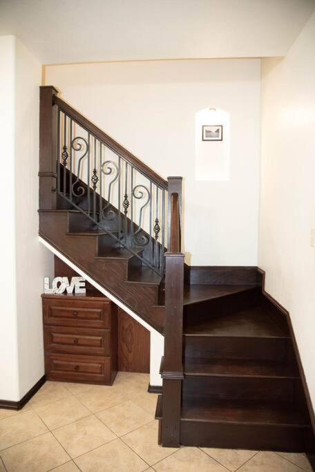 1 Min To University Utrgv 2Bd 2Bt Town Suite Эдинбург Экстерьер фото