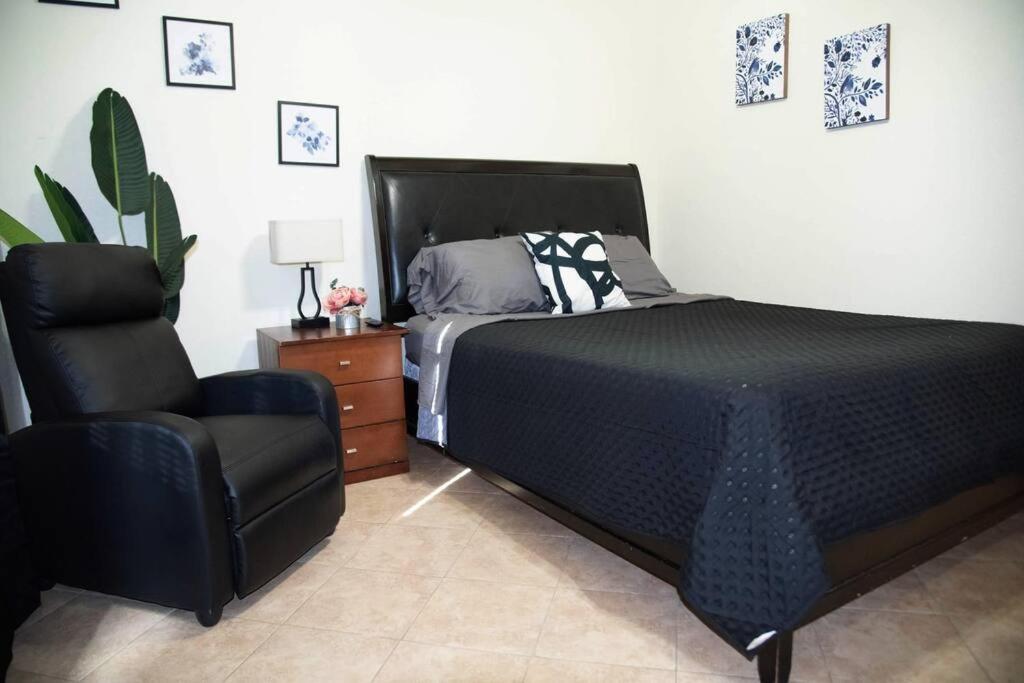 1 Min To University Utrgv 2Bd 2Bt Town Suite Эдинбург Экстерьер фото